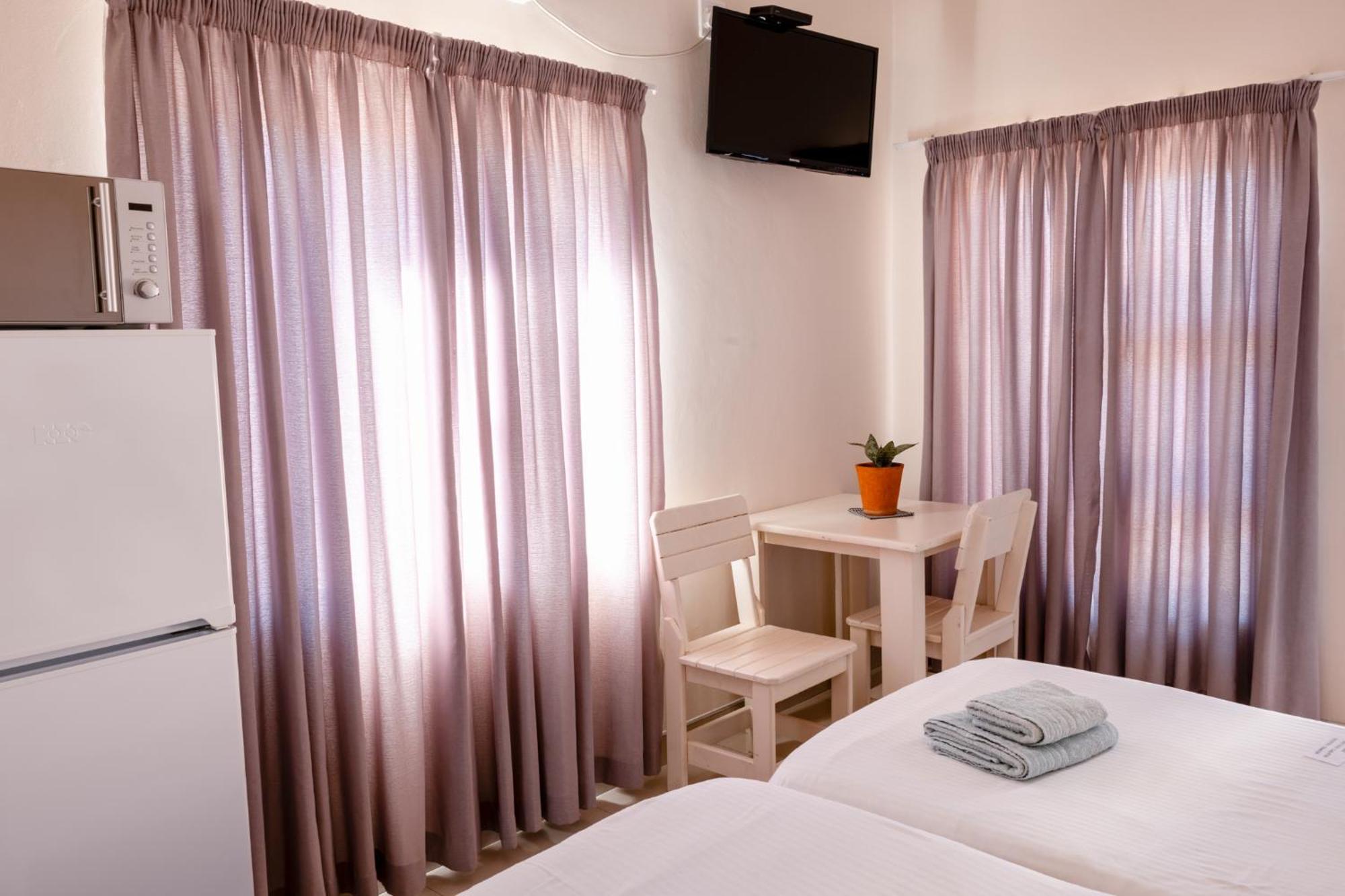 Emerald Bed&Breakfast Windhoek Extérieur photo